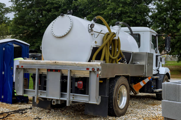 Portable Toilet Options We Offer in Cottage Grove, WI